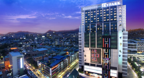 ホテルスカイパークキングスタウントンデムンの外観